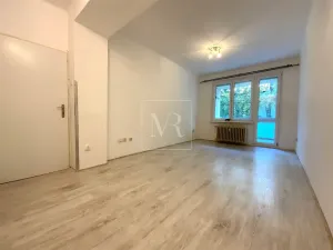 Prodej bytu 2+1, Praha, Na Petřinách, 53 m2
