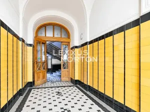 Pronájem bytu 1+1, Praha - Smíchov, Ostrovského, 32 m2