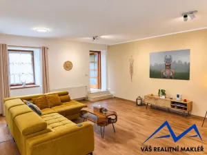 Prodej kanceláře, Příbor, Kašnice, 140 m2