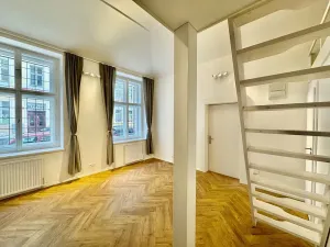 Pronájem bytu 1+kk, Praha - Vinohrady, Lublaňská, 28 m2