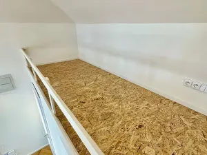 Pronájem bytu 1+kk, Praha - Vinohrady, Lublaňská, 28 m2