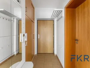 Pronájem bytu 2+kk, Praha - Hloubětín, K náhonu, 47 m2