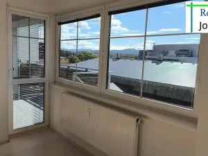 Pronájem bytu 2+kk, Liberec, Jeronýmova, 58 m2