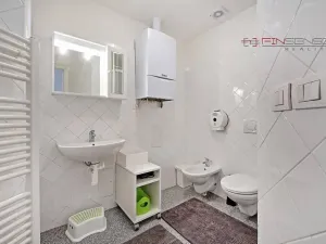 Pronájem bytu 2+kk, Praha - Nové Město, Řeznická, 44 m2