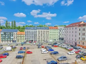 Pronájem bytu 3+1, Praha - Žižkov, Ostromečská, 83 m2
