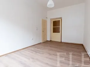 Pronájem bytu 2+kk, Praha - Vršovice, Tolstého, 45 m2