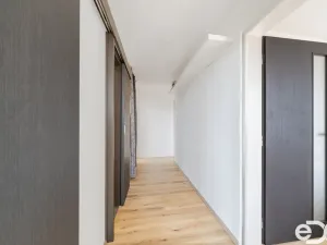 Prodej bytu 3+1, Hradec Králové, Gebauerova, 72 m2