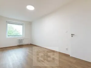 Pronájem bytu 2+kk, Praha - Hlubočepy, Devonská, 52 m2