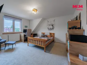 Prodej rodinného domu, Nová Role, Chodovská, 160 m2