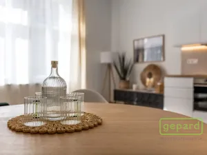 Prodej bytu 1+kk, Praha, Čestmírova, 40 m2