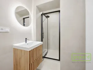 Prodej bytu 1+kk, Praha, Čestmírova, 40 m2