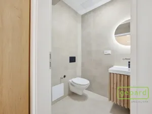 Prodej bytu 1+kk, Praha, Čestmírova, 40 m2