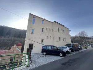 Pronájem bytu 1+kk, Jáchymov, třída Dukelských hrdinů, 32 m2