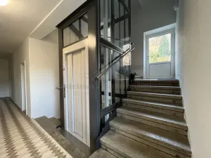 Pronájem bytu 1+kk, Jáchymov, třída Dukelských hrdinů, 32 m2