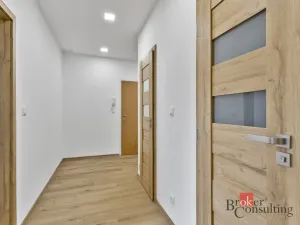 Prodej bytu 4+kk, Jablonec nad Nisou - Mšeno nad Nisou, Arbesova, 72 m2