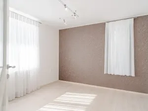 Pronájem rodinného domu, Benátky, 241 m2