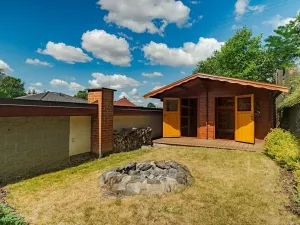 Pronájem rodinného domu, Benátky, 241 m2