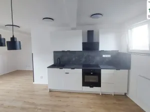 Pronájem bytu 2+kk, Luby, Masarykova, 65 m2
