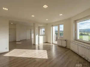 Prodej vily, Průhonice, K Doubí, 257 m2