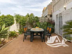 Prodej rodinného domu, Oliva, Španělsko, 150 m2