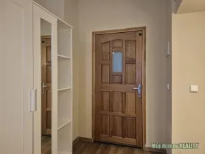 Pronájem bytu 1+kk, Praha - Karlín, Křižíkova, 37 m2
