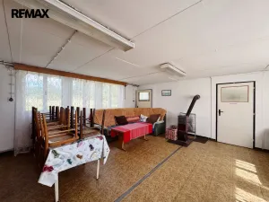 Pronájem skladu, Chlum u Třeboně, 480 m2