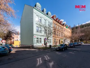 Prodej bytu 4+1, Karlovy Vary, Wolkerova, 146 m2