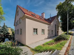 Prodej bytu 2+kk, Praha - Bubeneč, V sadech, 75 m2