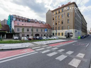 Pronájem bytu 3+kk, Praha - Karlín, U nádražní lávky, 101 m2