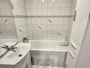 Pronájem bytu 3+kk, Kladno, Vašíčkova, 68 m2