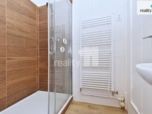 Pronájem bytu 5+kk, Praha - Dejvice, Kafkova, 105 m2