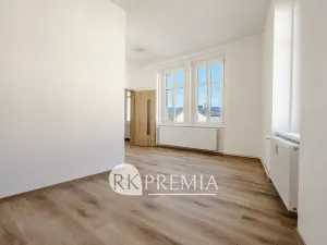 Pronájem bytu 2+kk, Teplice, 28. října, 47 m2