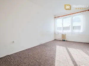 Prodej bytu 3+1, Pardubice - Polabiny, Mladých, 59 m2