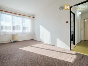 Prodej bytu 3+1, Pardubice - Polabiny, Mladých, 59 m2