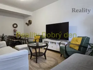 Prodej bytu 3+1, Opava, Olomoucká, 65 m2