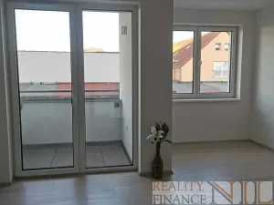 Prodej bytu 1+kk, Plzeň, Boettingerova, 39 m2