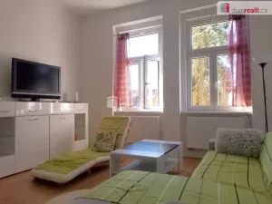 Pronájem bytu 1+1, Karlovy Vary, Na Vyhlídce, 39 m2