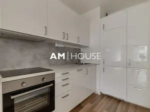 Prodej bytu 2+kk, Praha - Strašnice, Zvěřinova, 60 m2
