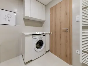 Prodej bytu 2+kk, Praha - Strašnice, Zvěřinova, 61 m2