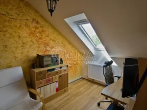 Prodej atypického bytu, Kolín - Kolín II, Mikoláše Alše, 153 m2