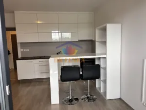 Pronájem bytu 1+kk, Ostrava - Poruba, Sokolovská, 30 m2