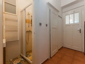 Pronájem bytu 2+kk, Praha - Smíchov, Holečkova, 38 m2