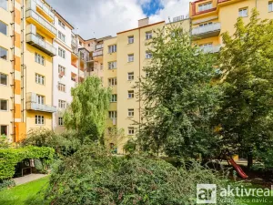 Pronájem bytu 2+1, Praha - Holešovice, Stupkova, 41 m2