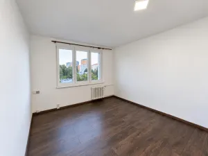 Pronájem bytu 1+kk, Chodov, náměstí 9. května, 20 m2