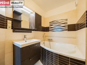 Prodej bytu 3+1, Praha - Hlubočepy, Högerova, 84 m2