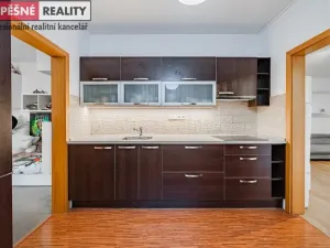 Prodej bytu 3+1, Praha - Hlubočepy, Högerova, 84 m2