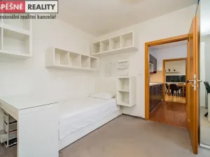 Prodej bytu 3+1, Praha - Hlubočepy, Högerova, 84 m2