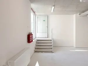 Prodej obchodního prostoru, Praha - Modřany, Kolmanova, 135 m2
