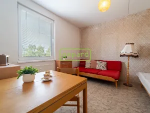 Prodej bytu 3+1, Strakonice - Přední Ptákovice, Povážská, 64 m2
