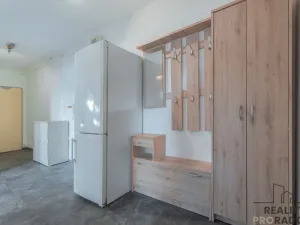 Prodej bytu 2+kk, Ivančice, Tovární, 53 m2
